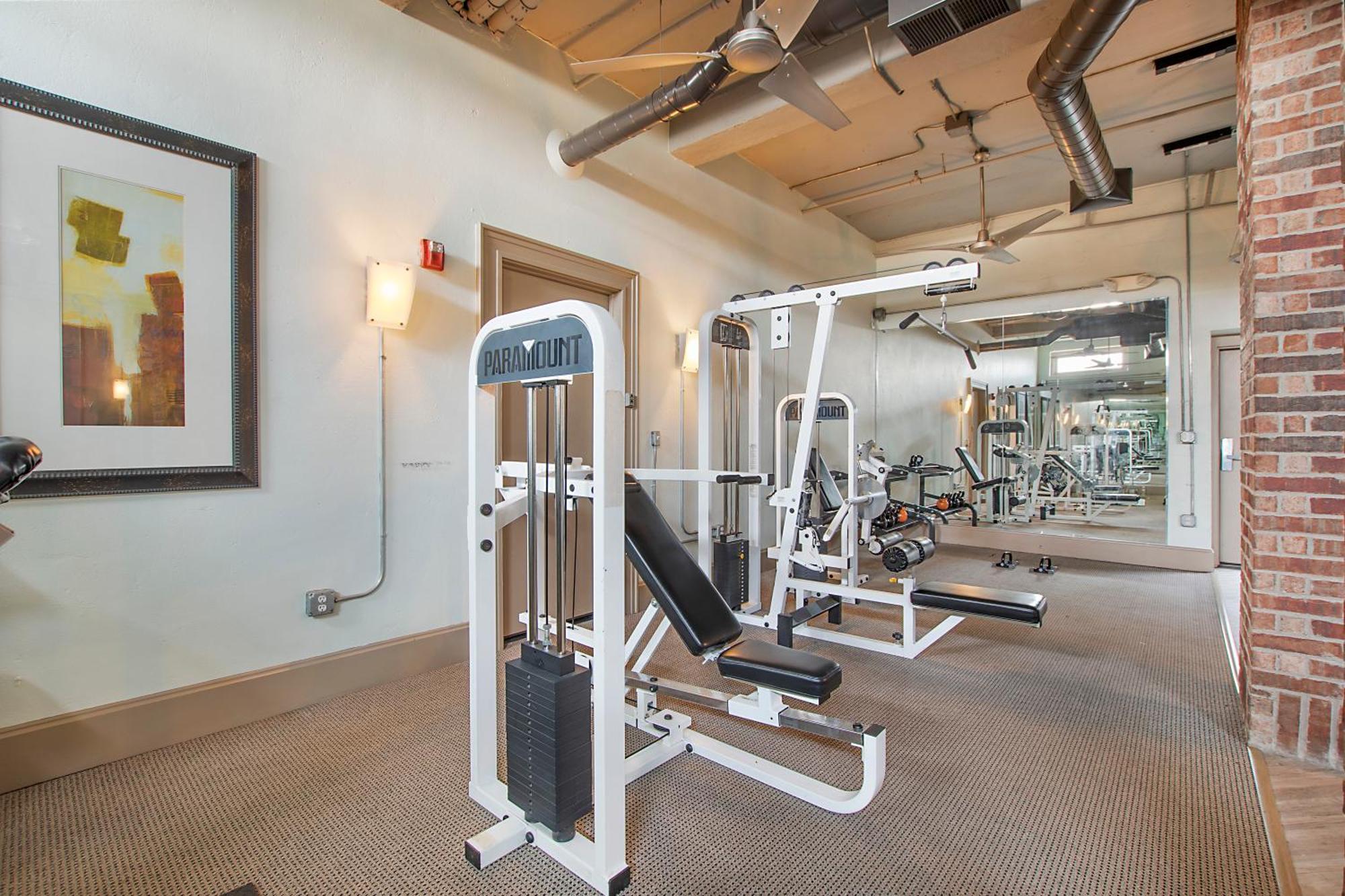 Cowboy Live, Laugh, & Loft Fort Worth 2 Bedroom Loft Downtown Esterno foto