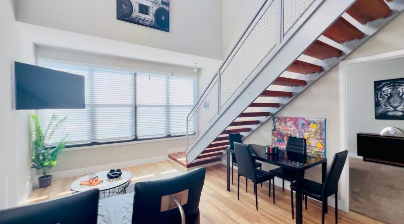 Cowboy Live, Laugh, & Loft Fort Worth 2 Bedroom Loft Downtown Esterno foto